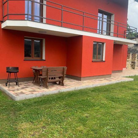 Apartman U Drahotu Pernink Luaran gambar