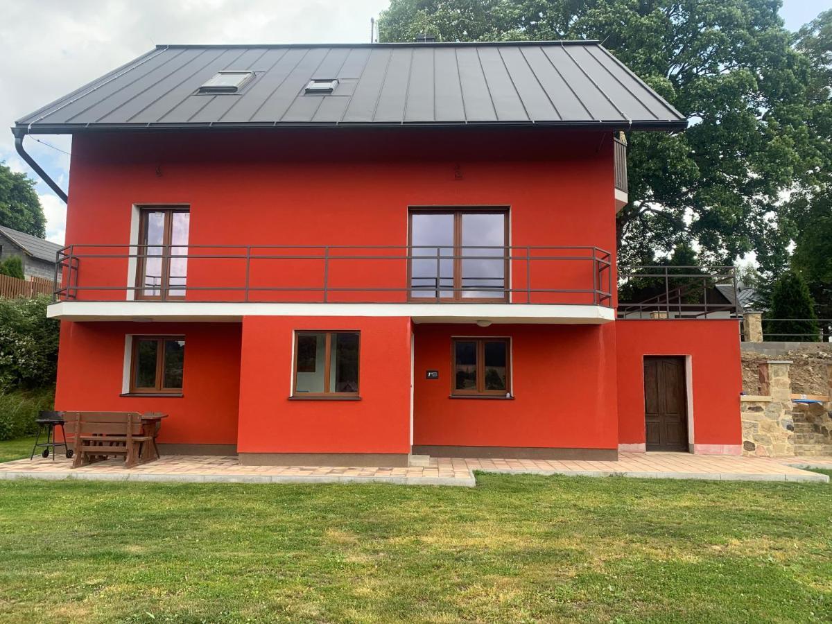 Apartman U Drahotu Pernink Luaran gambar